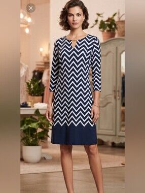 Tacera chevron dress navy Blue Sz M